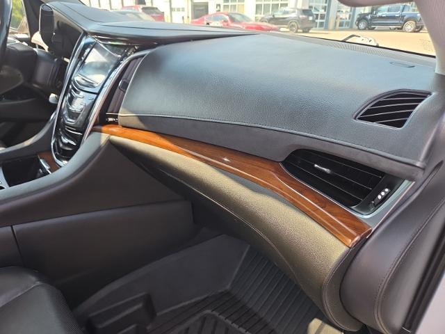 2020 Cadillac Escalade - $35,981