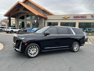 2024 Cadillac Escalade ESV 4X4 Luxury 4DR SUV