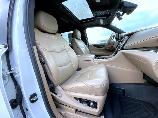 2020 Cadillac Escalade - $37,571