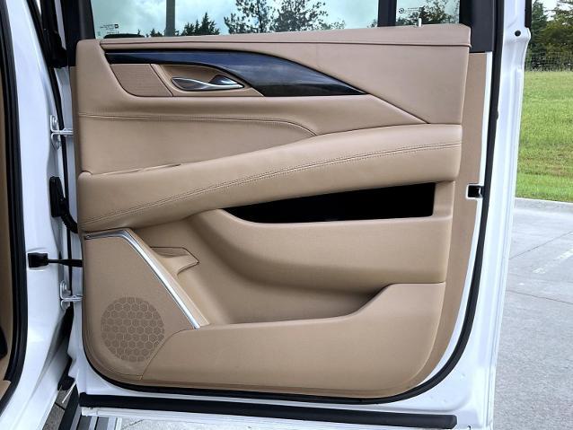 2020 Cadillac Escalade - $37,571