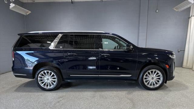 2023 Cadillac Escalade ESV Premium Luxury