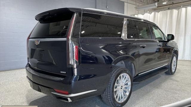 2023 Cadillac Escalade ESV Premium Luxury