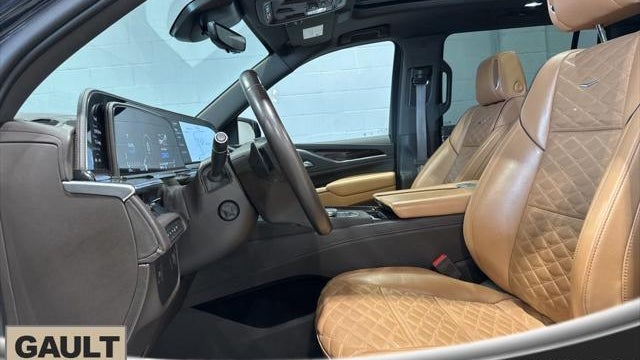 2023 Cadillac Escalade ESV Premium Luxury