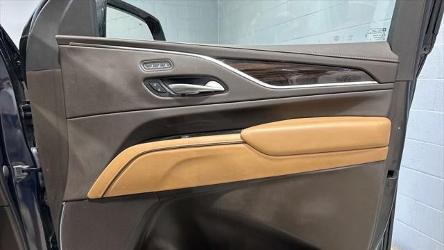 2023 Cadillac Escalade ESV Premium Luxury