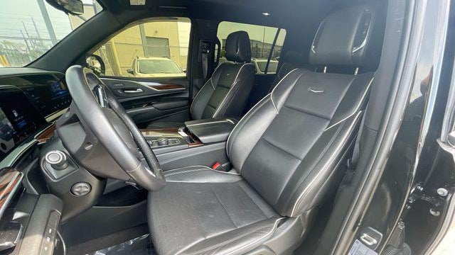 2023 Cadillac Escalade ESV Premium Luxury