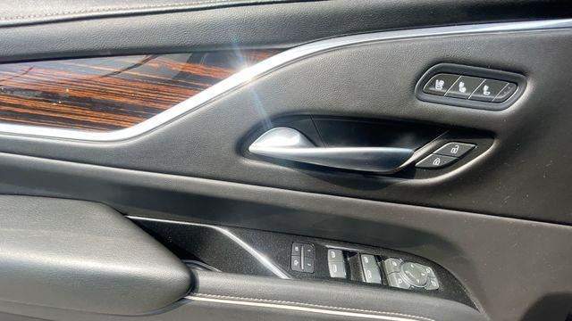2023 Cadillac Escalade ESV Premium Luxury