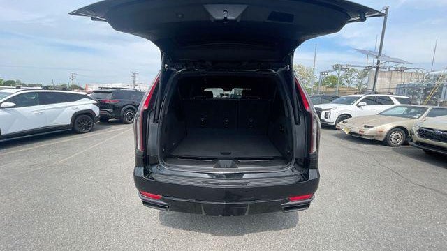 2023 Cadillac Escalade ESV Premium Luxury