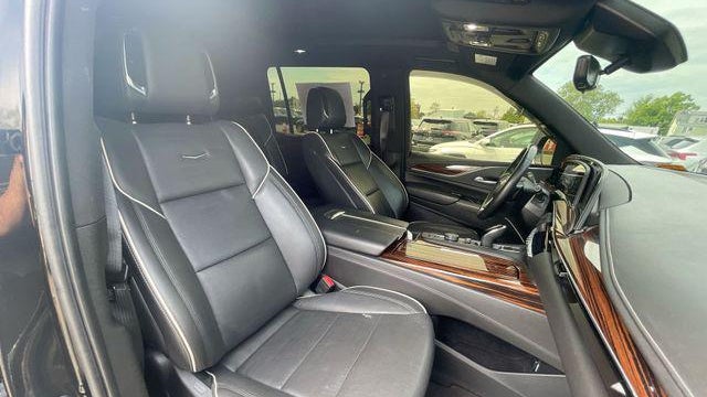 2023 Cadillac Escalade ESV Premium Luxury