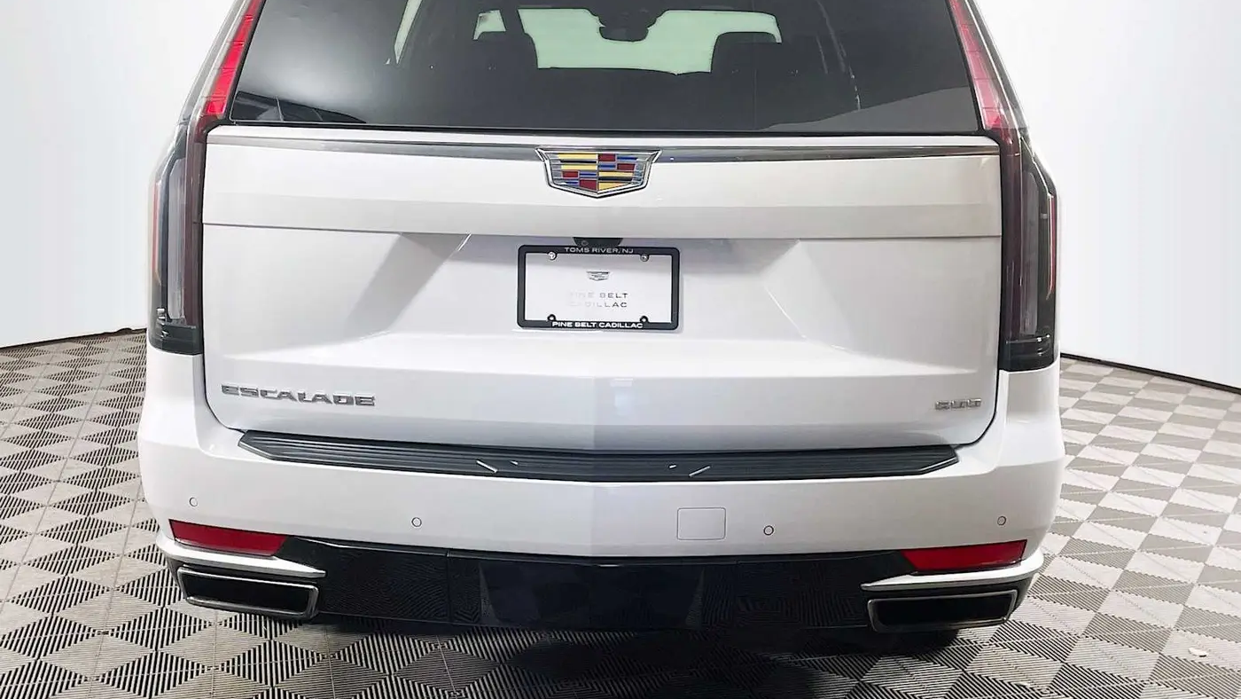 2024 Cadillac Escalade ESV Premium Luxury
