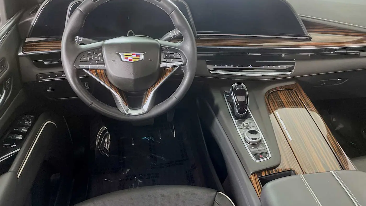 2024 Cadillac Escalade ESV Premium Luxury
