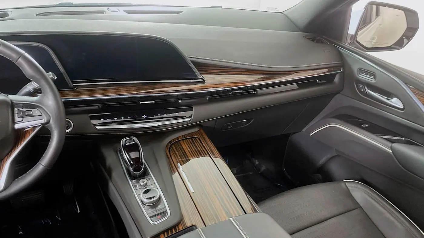 2024 Cadillac Escalade ESV Premium Luxury