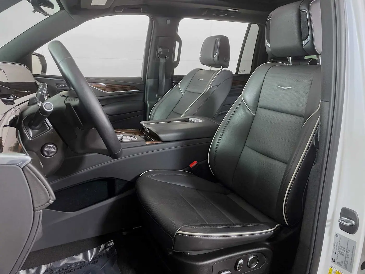 2024 Cadillac Escalade - $79,995