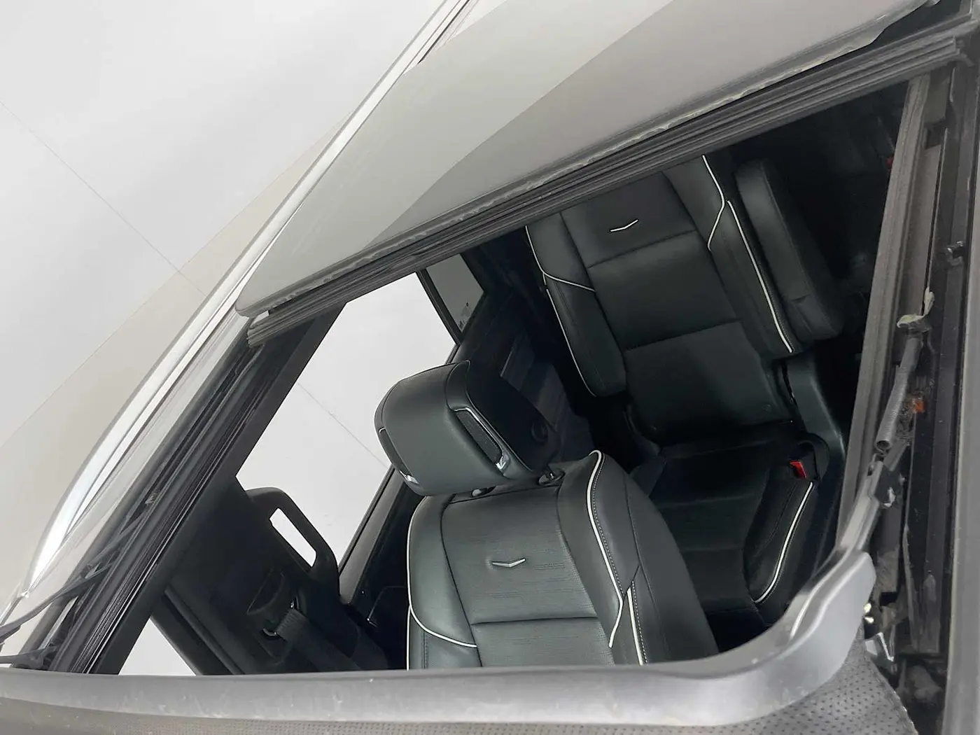 2024 Cadillac Escalade - $79,995