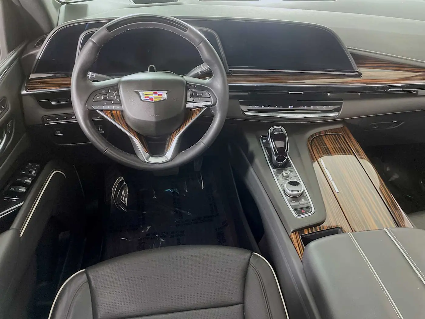 2024 Cadillac Escalade - $79,995
