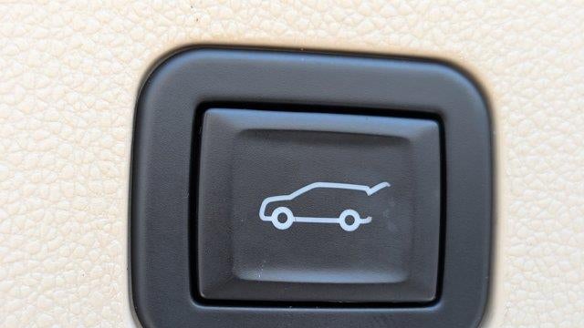 2024 Cadillac Escalade ESV Premium Luxury