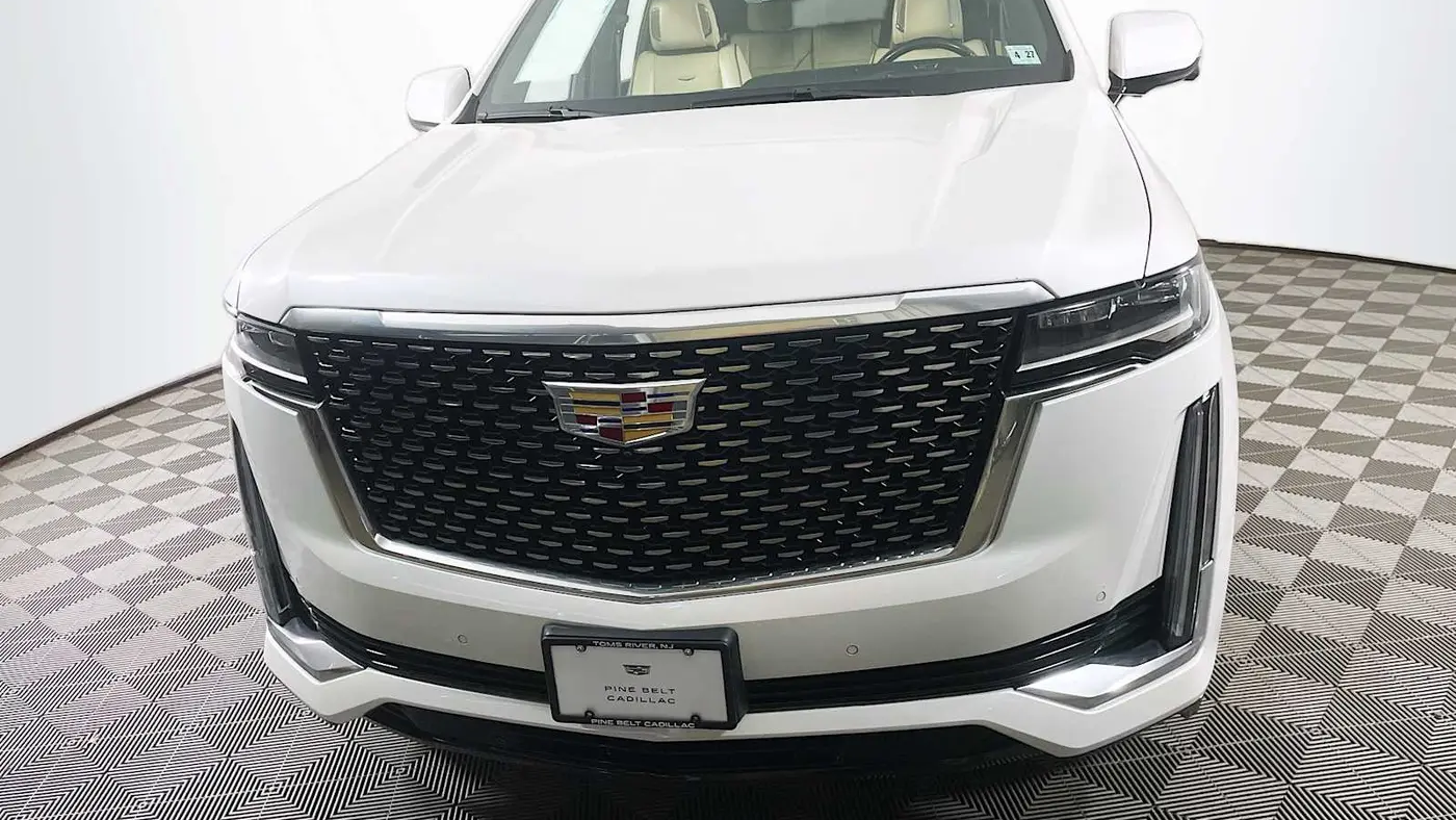 2022 Cadillac Escalade ESV Premium Luxury