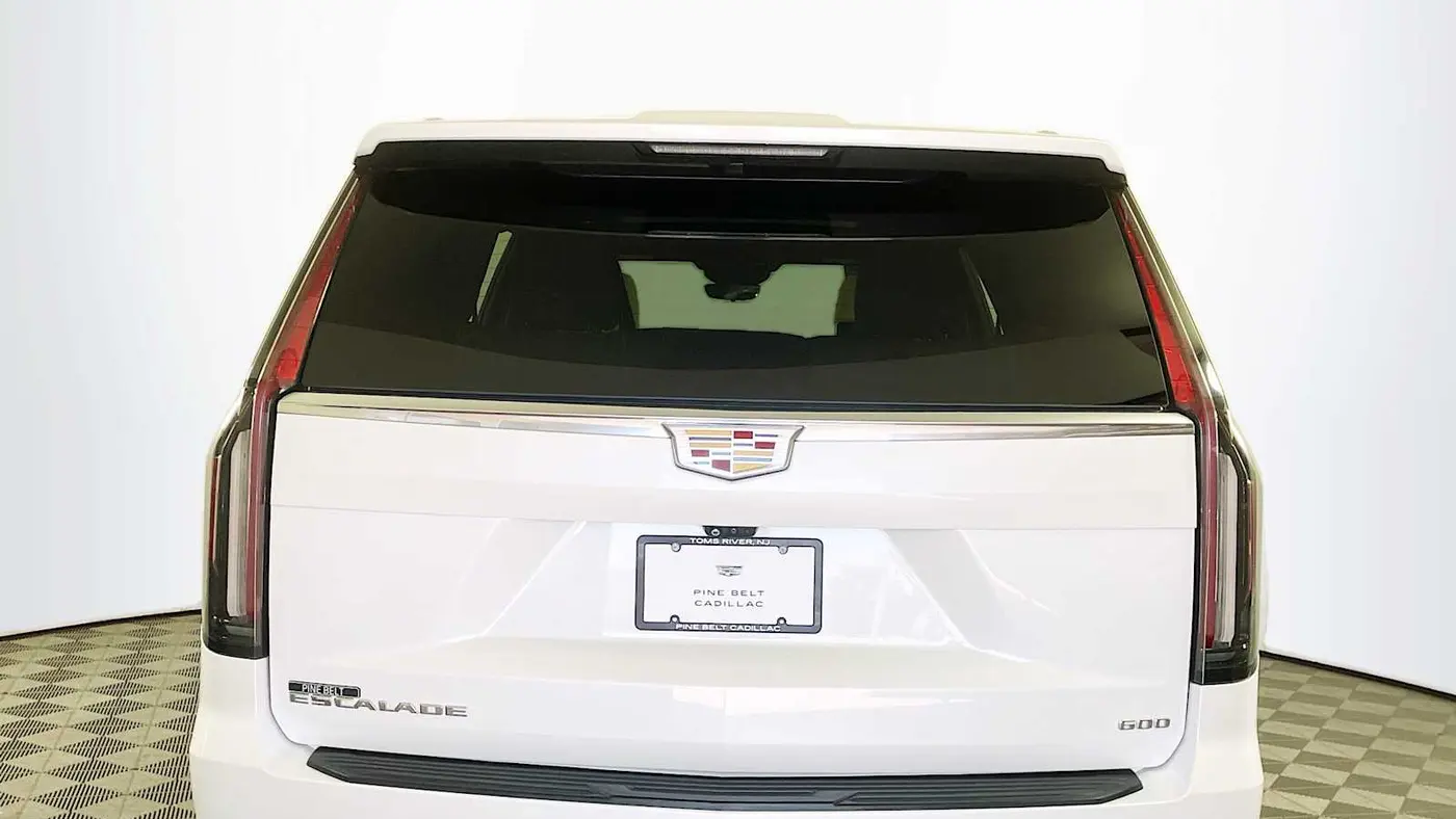 2022 Cadillac Escalade ESV Premium Luxury
