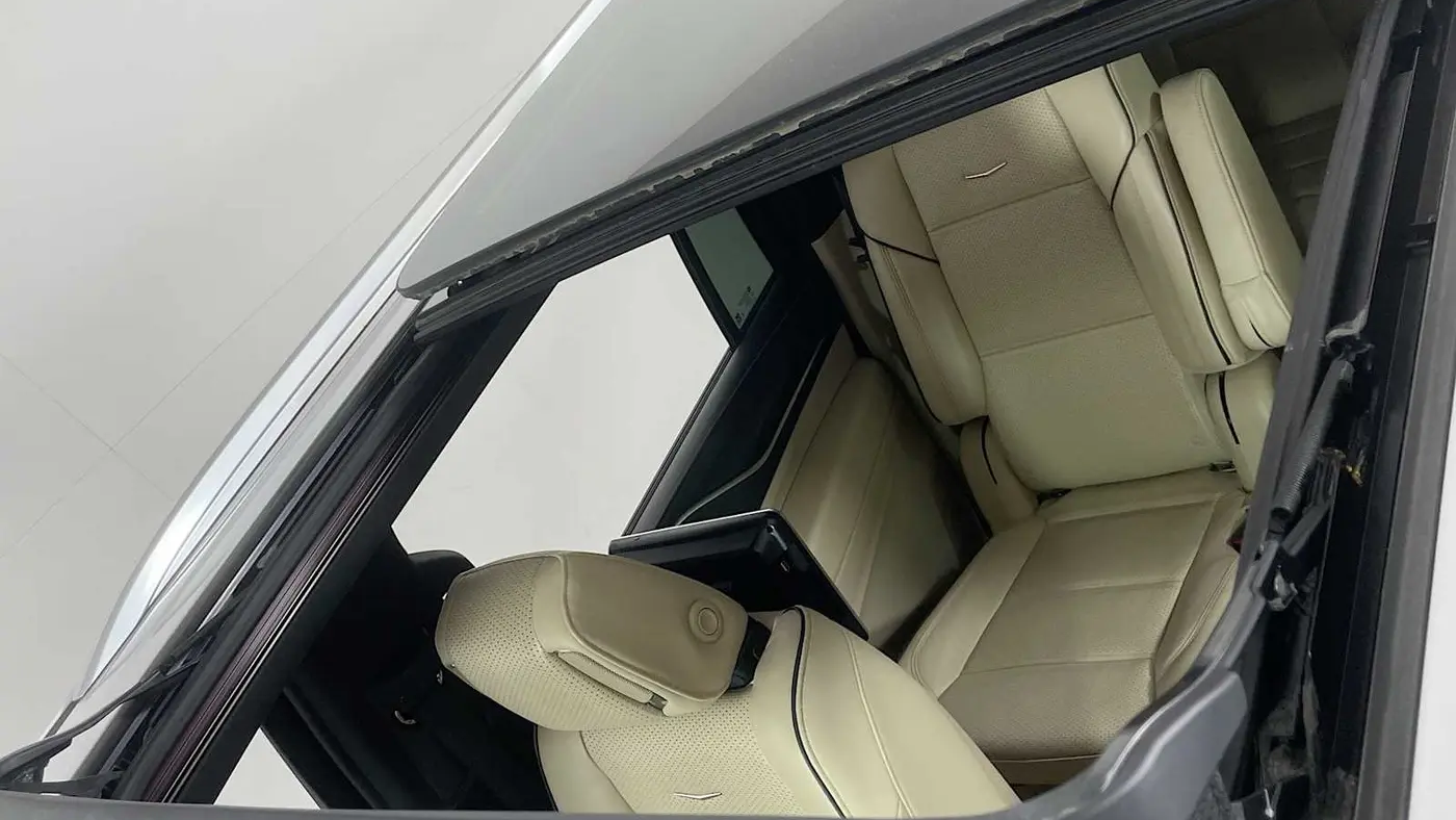 2022 Cadillac Escalade ESV Premium Luxury