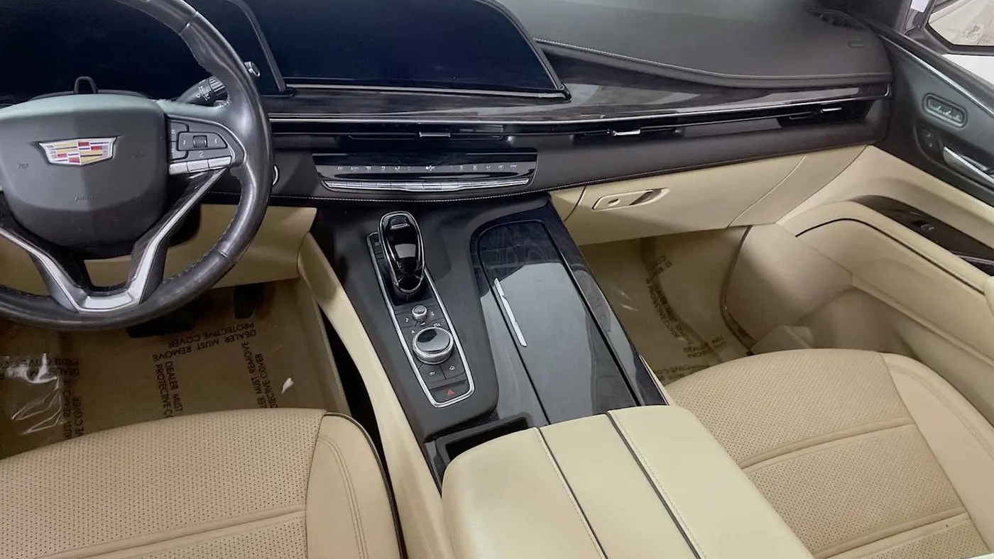 2022 Cadillac Escalade ESV Premium Luxury
