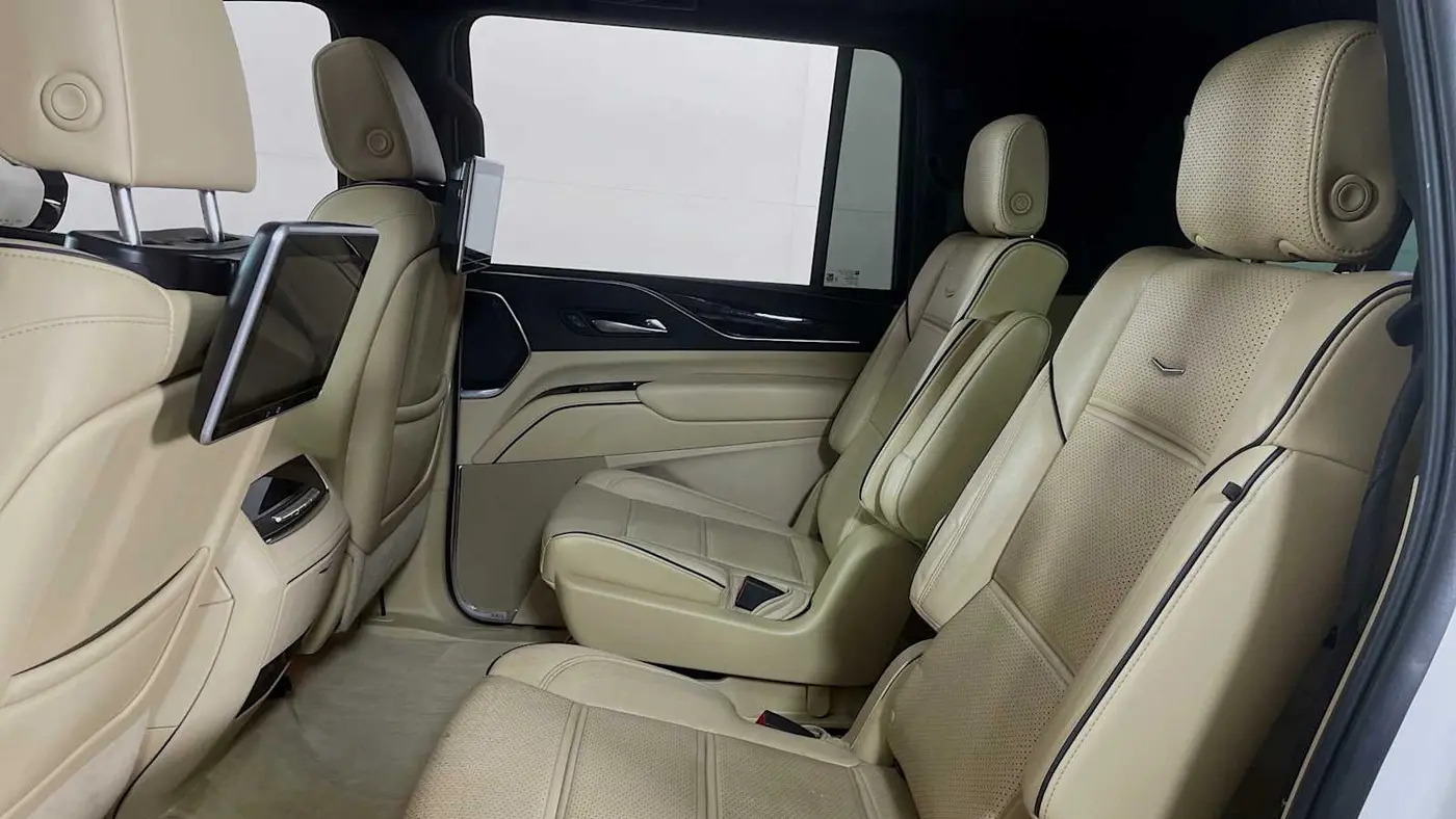 2022 Cadillac Escalade ESV Premium Luxury