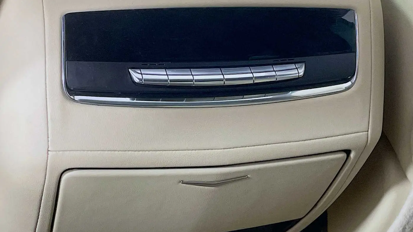 2022 Cadillac Escalade ESV Premium Luxury