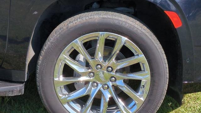 2023 Cadillac Escalade ESV Premium Luxury