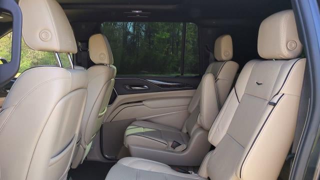 2023 Cadillac Escalade ESV Premium Luxury