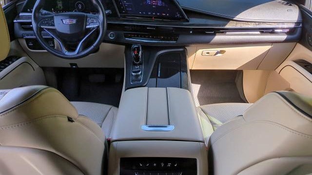 2023 Cadillac Escalade ESV Premium Luxury