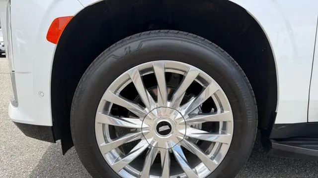 2022 Cadillac Escalade ESV Premium Luxury