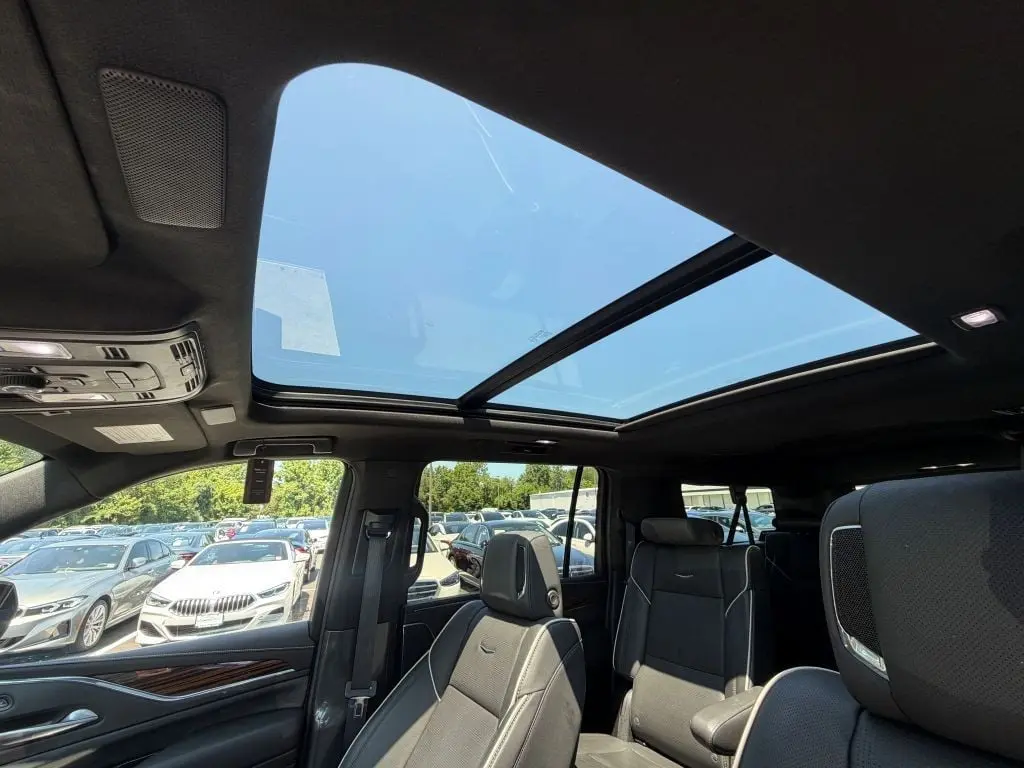 2024 Cadillac Escalade - $72,995