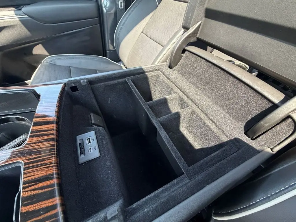 2024 Cadillac Escalade - $72,995