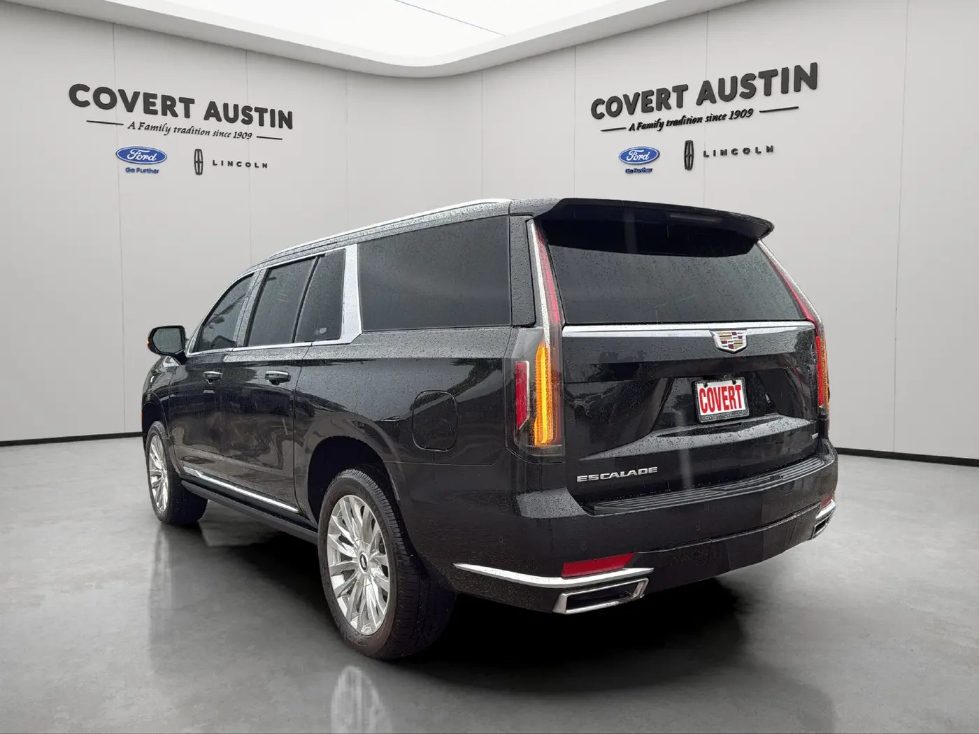 2024 Cadillac Escalade - $69,671