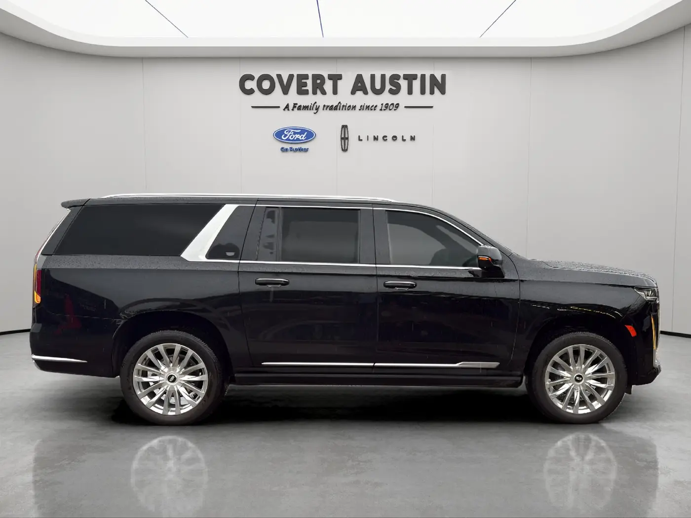 2024 Cadillac Escalade - $69,671