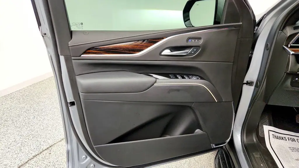 2024 Cadillac Escalade - $68,995