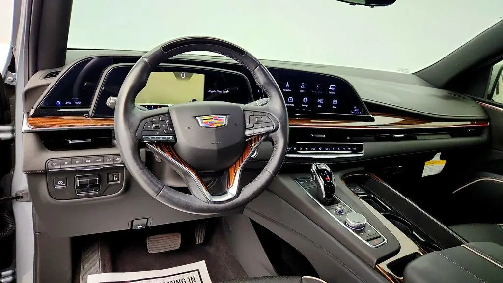 2024 Cadillac Escalade - $68,995