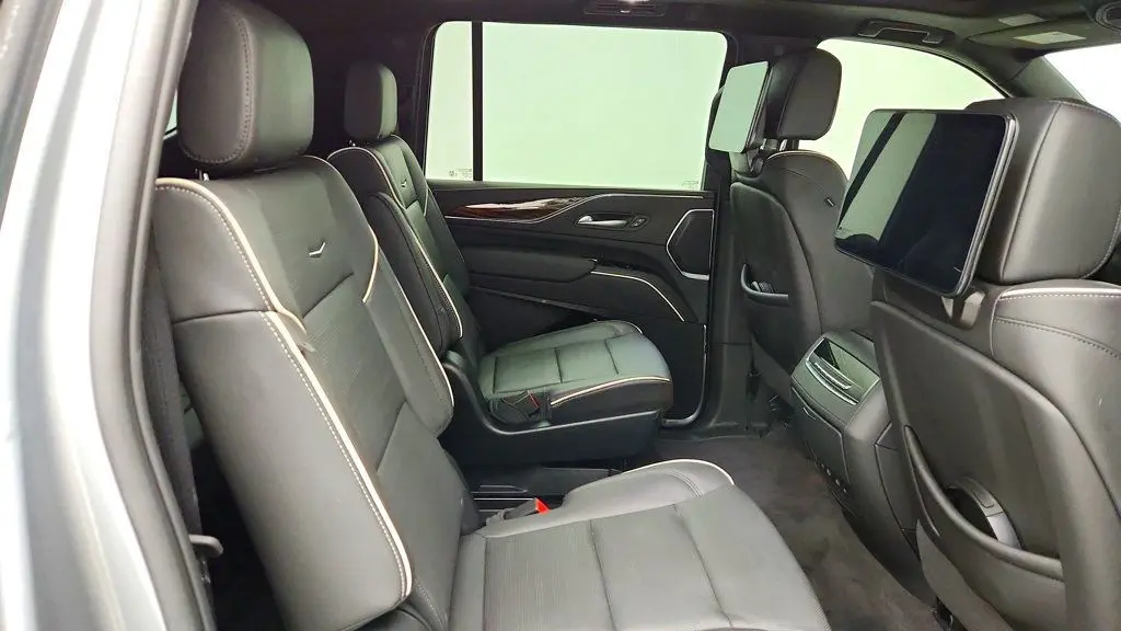 2024 Cadillac Escalade - $68,995