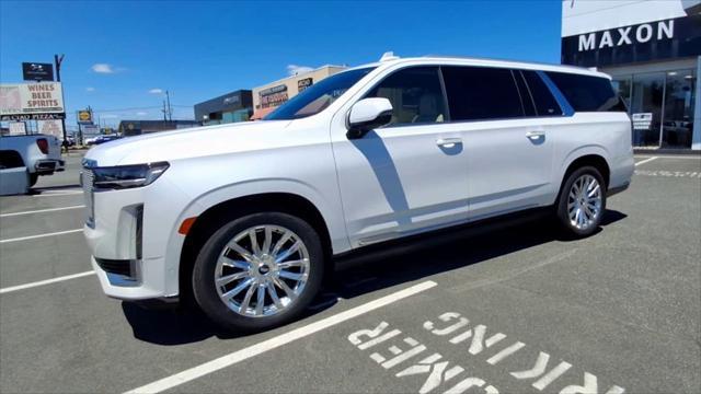 2024 Cadillac Escalade ESV Premium Luxury