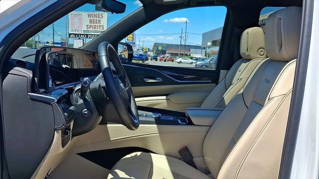 2024 Cadillac Escalade ESV Premium Luxury