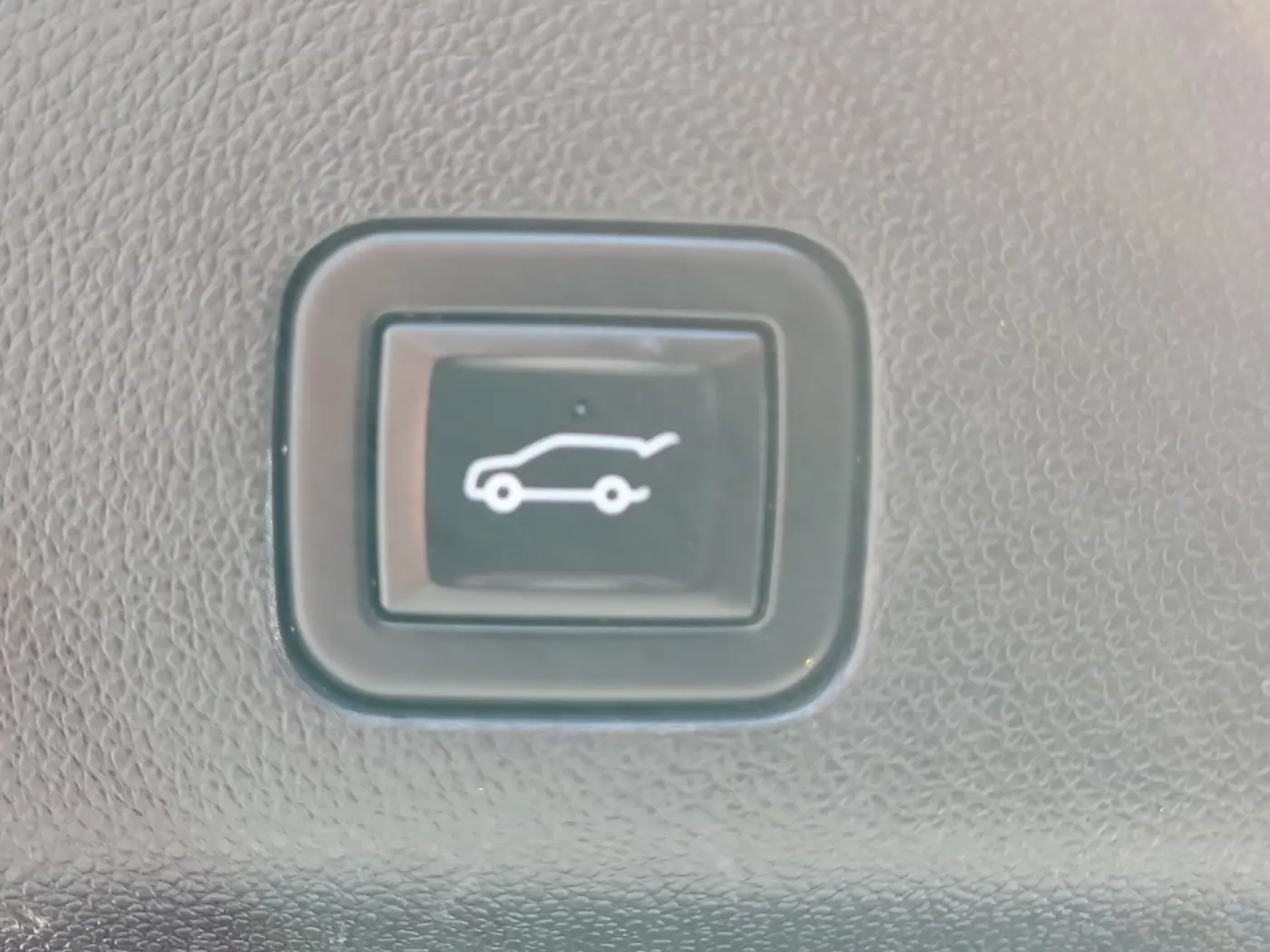 2023 Cadillac Escalade - $52,880