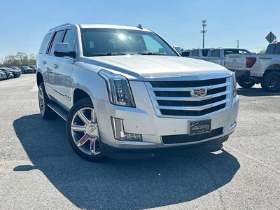 Photo of a 2015 Cadillac Escalade 4X4 Luxury 4DR SUV for sale