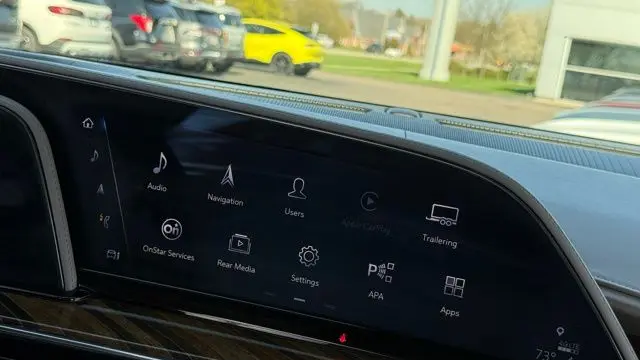 2023 Cadillac Escalade ESV Premium Luxury Platinum