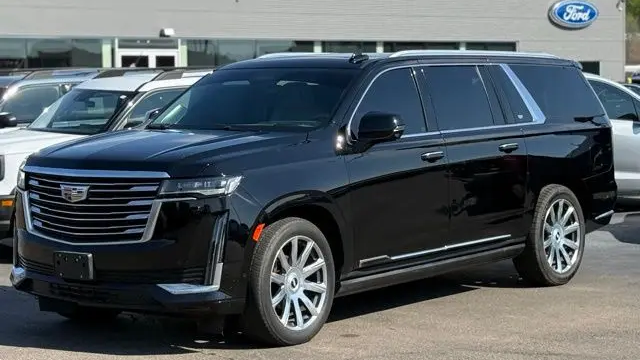 2023 Cadillac Escalade ESV Premium Luxury Platinum