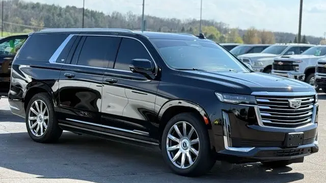 2023 Cadillac Escalade ESV Premium Luxury Platinum