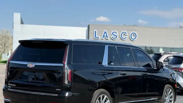 2023 Cadillac Escalade ESV Premium Luxury Platinum