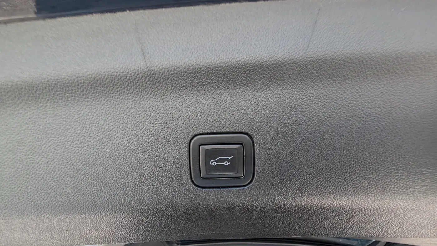 2022 Cadillac Escalade ESV Sport