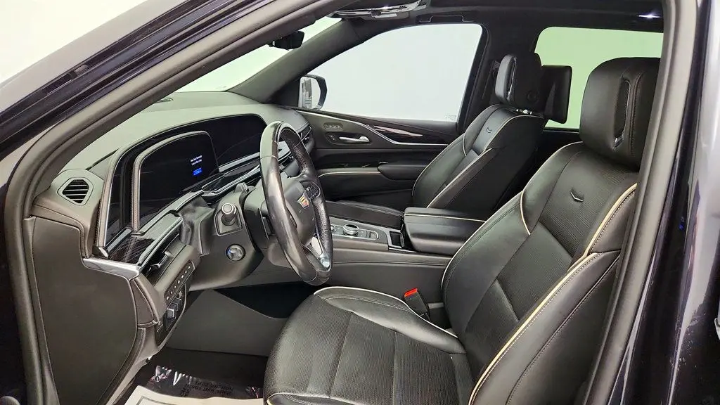2023 Cadillac Escalade ESV Sport