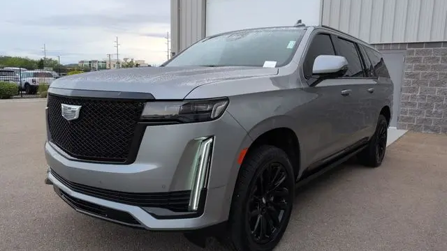2023 Cadillac Escalade ESV Sport