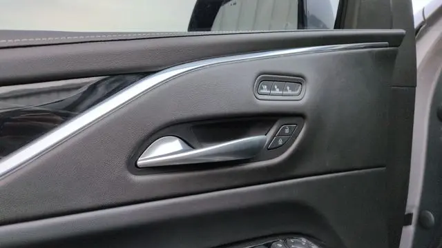 2023 Cadillac Escalade ESV Sport