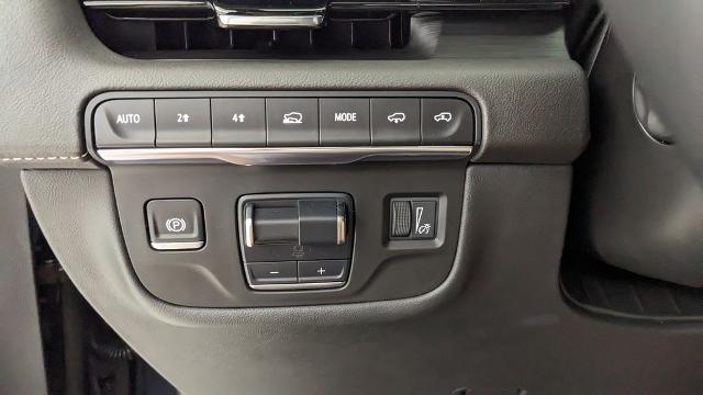 2024 Cadillac Escalade - $77,232