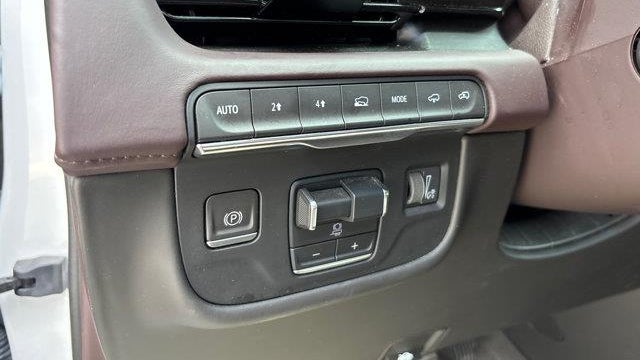 2023 Cadillac Escalade ESV Sport Platinum